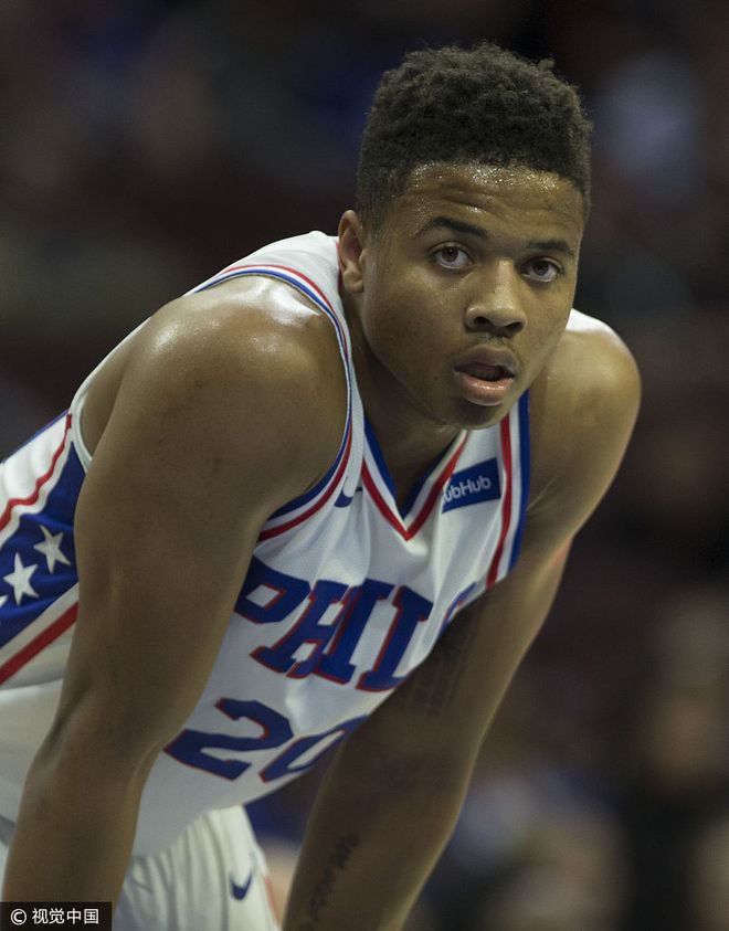 包含孟菲斯灰熊训练开放日；赛后外线爆发引欢呼；欧联在即；赛季目标并未改变的词条