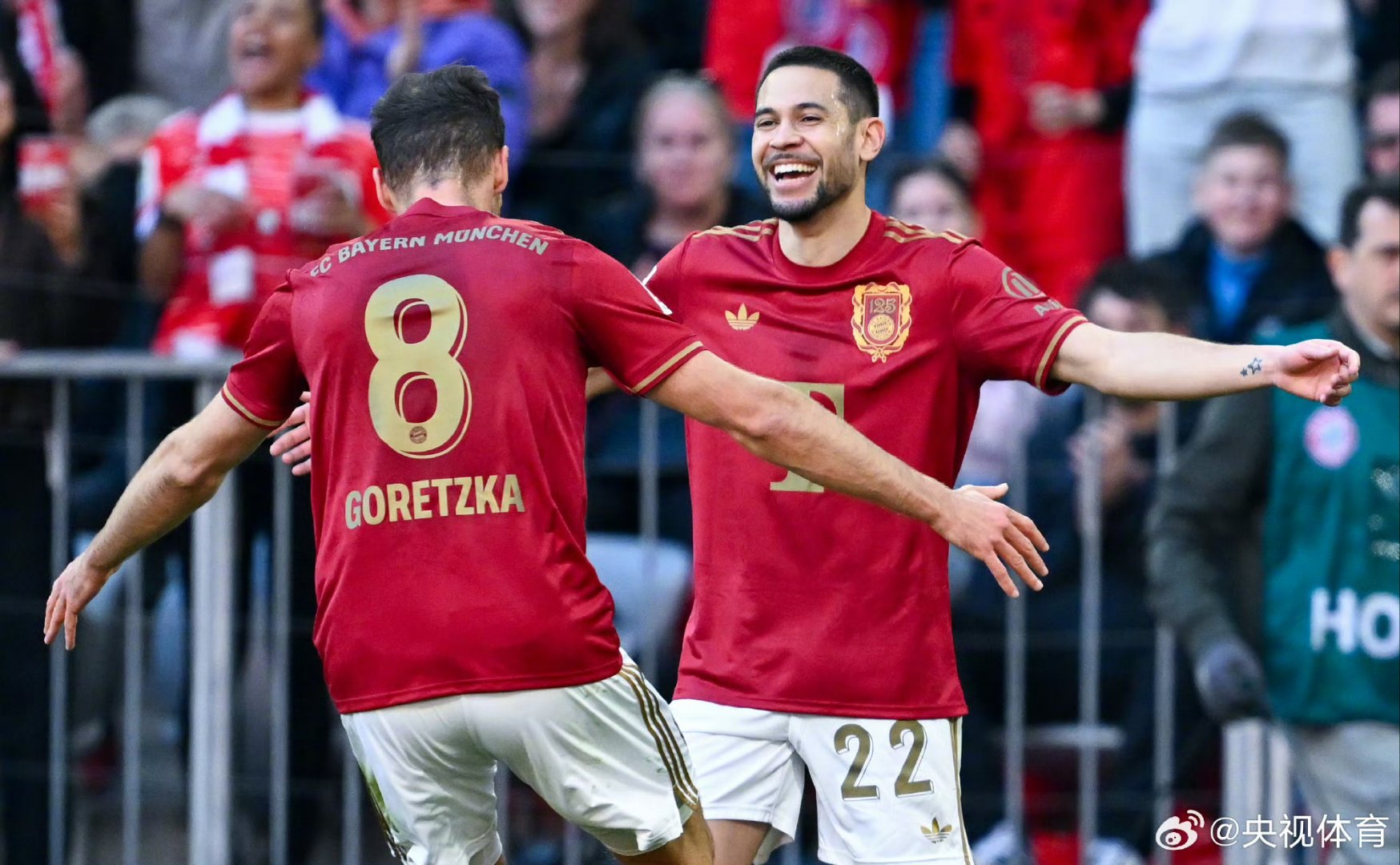 九游官方入口-拜仁慕尼黑赛前强势反弹，志在德国杯名次提升，信心回归，更衣室氛围转暖的简单介绍